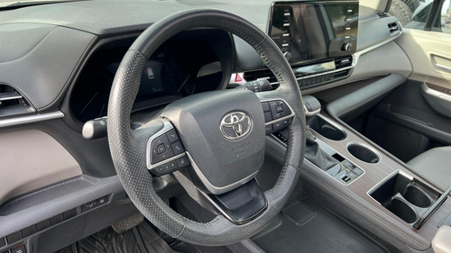 Toyota Sienna 3.5 Xle Piel At