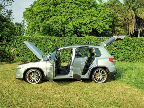 Volkswagen Tiguan 2.0t Aut