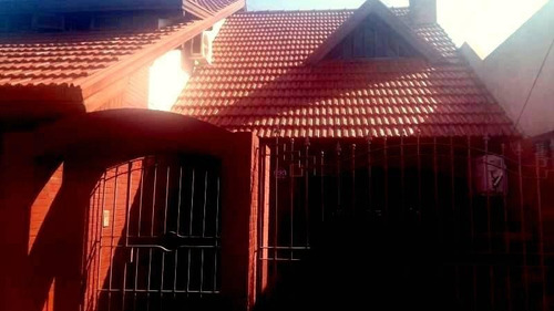 Casa En Venta 5 Ambientes En Lanús Este