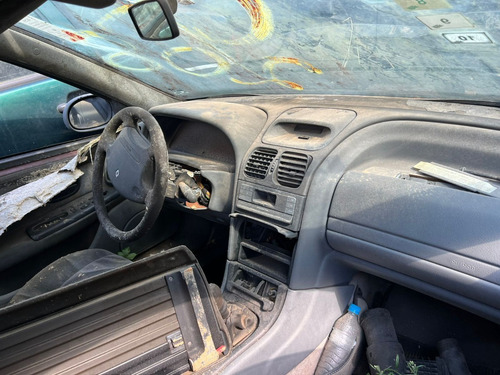 Imagem 4 de 5 de Renault Laguna Sw 2.0 16v 1997 Sucata Somente Peças