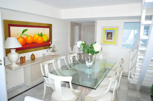 Apartamento En Brava, - Long Beach - Ref : Pbi14723