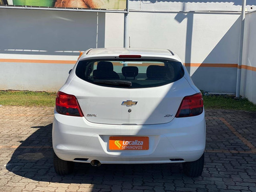 Imagem 5 de 9 de Chevrolet Onix 1.0 Mpfi Joy 8v Flex 4p Manual