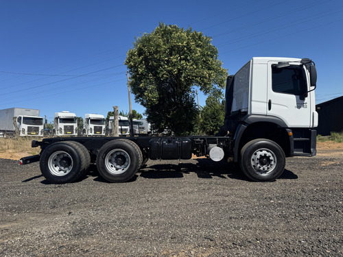 Volkswagen Vw 31280 Traçado 6x4 Com Apenas 25 Mil Km