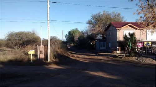 Imagen 6 de 7 de Lote El Estribo Carpintería Centro