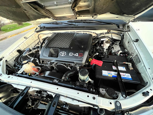 Toyota Hilux 2.5 Cs Dx Pack 120cv 4x4 - I3