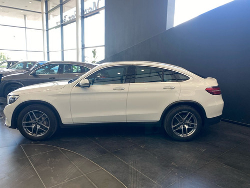 Mercedes Benz Glc300 Coupe