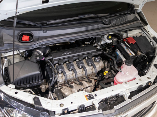 Chevrolet Onix HATCH LTZ 1.4 8V FlexPower 5p Mec.