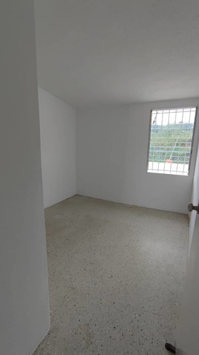 Imagen 9 de 10 de Casa En Altos De Paramillo En Venta Lh