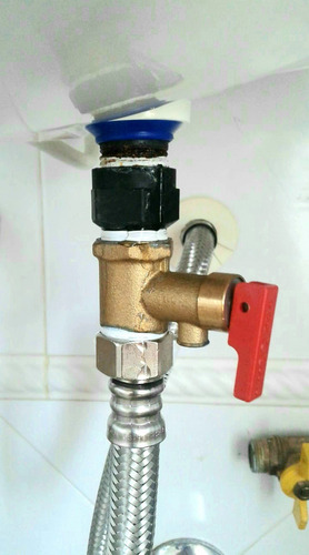 Imagen 3 de 5 de Manguitos Dieléctricos De 1/2 Para Termos Eléctricos