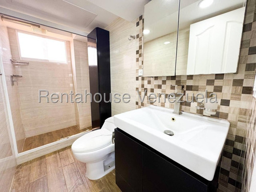 Rm Apartamento (1 Nivel) En Venta En Playa Grande, Vargas