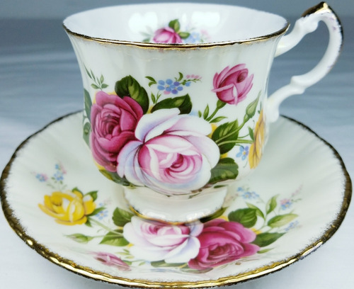 Porcelana Fina Vintage Collection Tea Cups