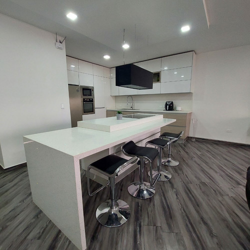 Imagen 5 de 13 de Venta De Apartamento Las Marinas