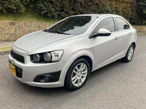 Chevrolet Sonic 1.6 Lt 4 p Automática