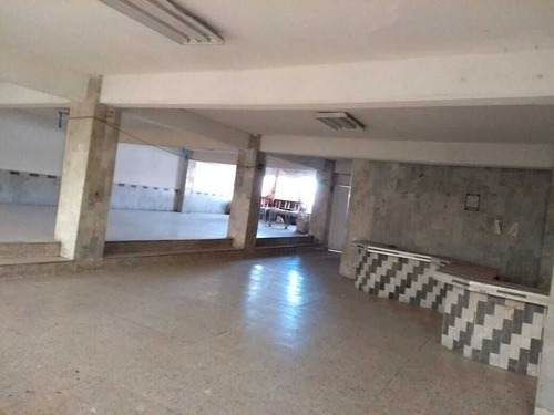 Venta Salón De Eventos Como Bodega O Plaza, Colonia Romero Rubio Cc