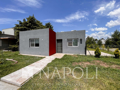 Imagen 1 de 7 de Alquiler Anual De Casa Amoblada En Brickland, Canning