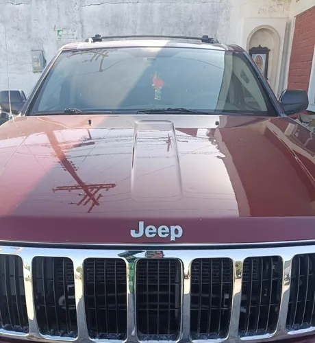 Jeep Grand Cherokee Limited V8 Power Tech 4x2 At