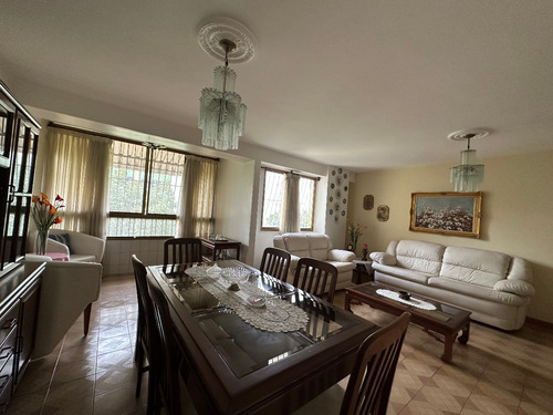 Apartamento Montalbán 2 Bien Distribuido