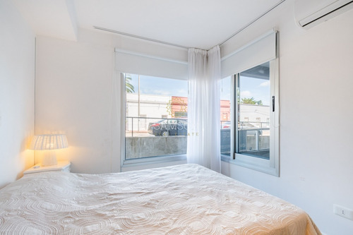 Oportunidad Apartamento Moderno Con Piscina Gala Puerto Punta Del Este- Ref: 63656