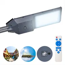 Comprar Lámpara LED Solar 200W con Sensor de Movimiento 3200 lm IP65 Iluminación Exterior para Jardines, Fachadas y Áreas Verdes, hasta 12 horas de iluminación continua, carga rápida Illux MS-18200.G50