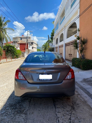 Imagen 4 de 11 de Nissan Versa 2017 1.6 Advance Mt