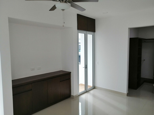 Imagen 7 de 10 de Casa En Residencial Aqua De 4 Recamaras