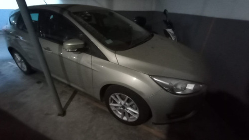 Ford Focus III 1.6 Sedan S