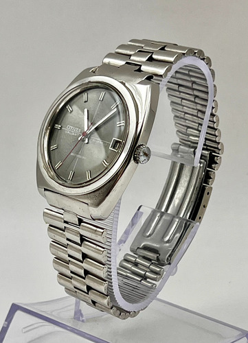 Reloj Citizen Valiant Calendario Años 70 A Cuerda#012 Plateada Claro Gris Oscuro (Usado)