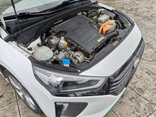 Imagen 15 de 15 de Hyundai Ioniq 4p Limited Hibrido L4/1.6 Aut