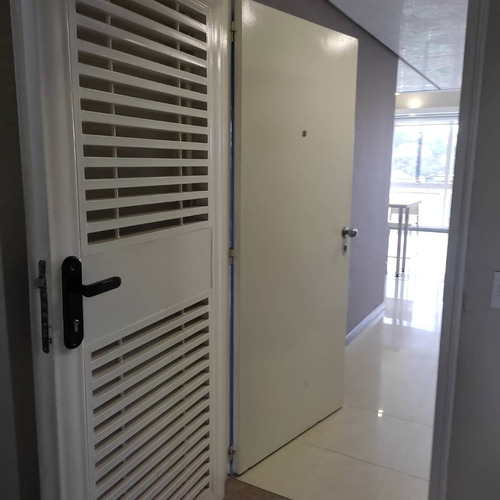 Imagen 18 de 22 de Espectacular Apartamento Remodelado Y Full Equipado Con Espectacular Vista En El Solar Del Hatillo, Municipio El Hatillo, Estado Miranda, Caracas, Venezuela