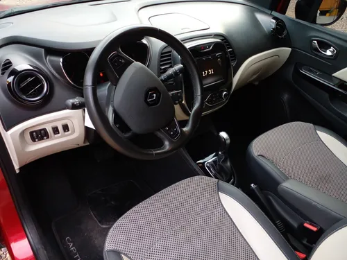 Renault Captur 2.0 Intens Automática
