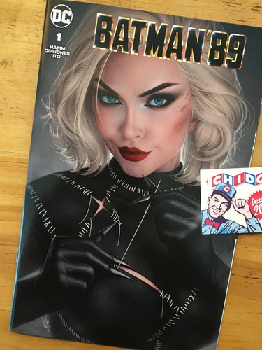 Comic - Batman '89 #1 Warren Louw Catwoman Michelle Pfeiffer