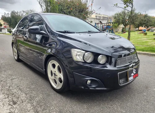 Chevrolet Sonic 1.6 Lt 5 p