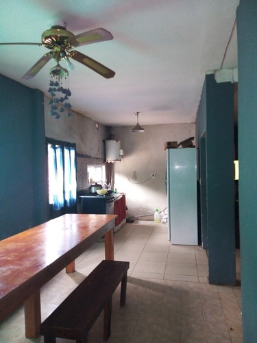 Imagen 4 de 7 de Excelente Oportunidad, Vendo Galpón Con Dto Incluído.