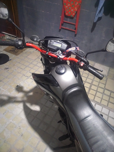 Yamaha Motard