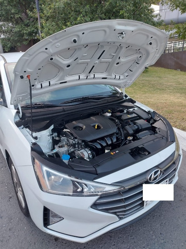 Imagen 8 de 9 de Hyundai Elantra 2020 Gls Premium
