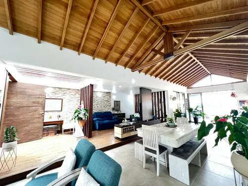 Vendo Casa Campstre En El Retiro Con Excelente Ubicación