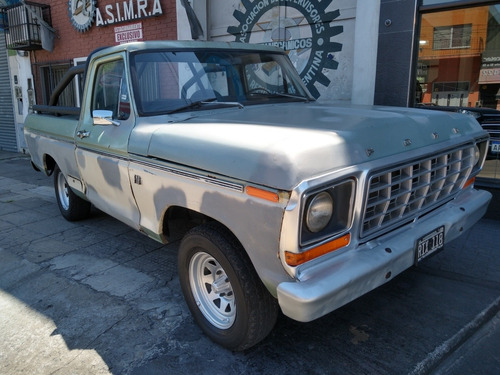 Ford F-100 F100 Deluxe