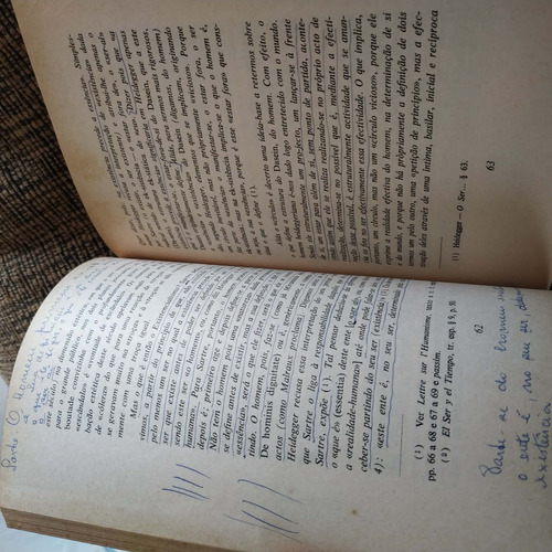 Livro O Existencialismo É Um Humanismo - 2 C