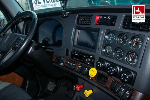 Tractocamion Kenworth T880 2024