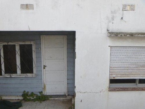 Venta Casa En Lanús Este Lote 8.66 X 48 Mts Ideal Inversor