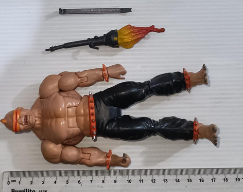 Mattel Multiverse Mutant Leader Batman The Dark Knight Retur (Usado)