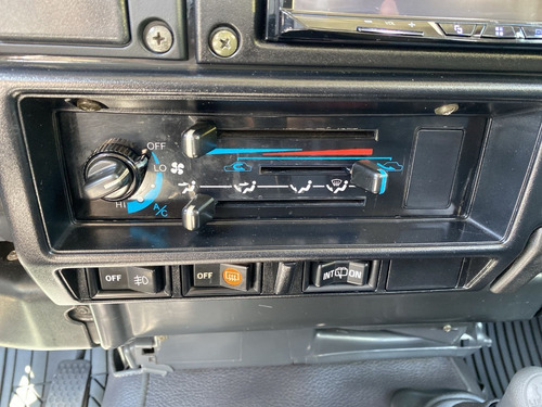 Imagen 16 de 21 de Toyota Land Cruiser 4500cc 1998