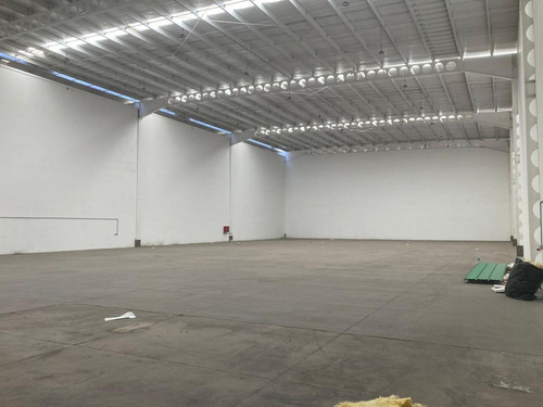 Arriendo Bodega De 1.805 M2 En Parque Industrial Lo Boza.