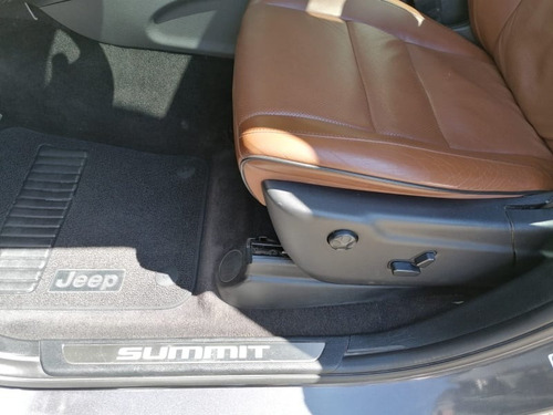 Imagen 10 de 14 de Jeep Grand Cherokee Summit 2016 4x4 Factura De Agencia