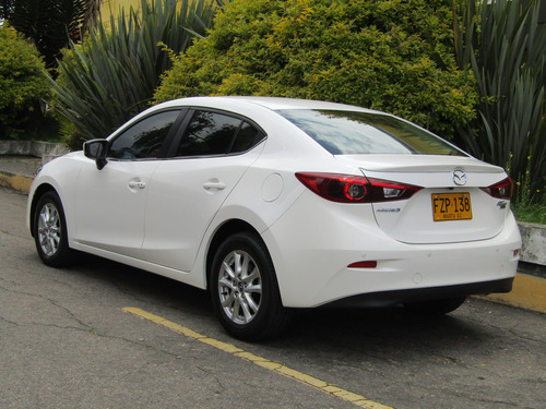 Mazda 3 2.0 Touring