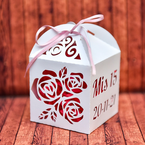 45 Cajas Caladas Ramo De Rosas  Personalizadas