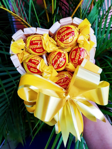 Imagem 7 de 7 de Cesta Coração De Chocolate Presente Dia Da Mães Tia Namorada