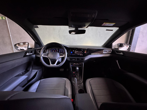 Volkswagen Nivus 1.0 200 TSI TOTAL FLEX HIGHLINE AUTOMÁTICO