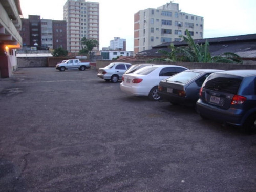 Imagen 12 de 30 de Apartamentos En Venta Del Este Barquisimeto 22-13874 #m