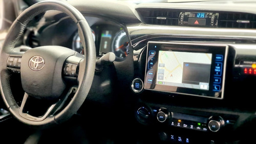 Imagem 4 de 15 de Hilux Cabine Dupla Srx Top 2019 Edição Comemorativa 50 Anos